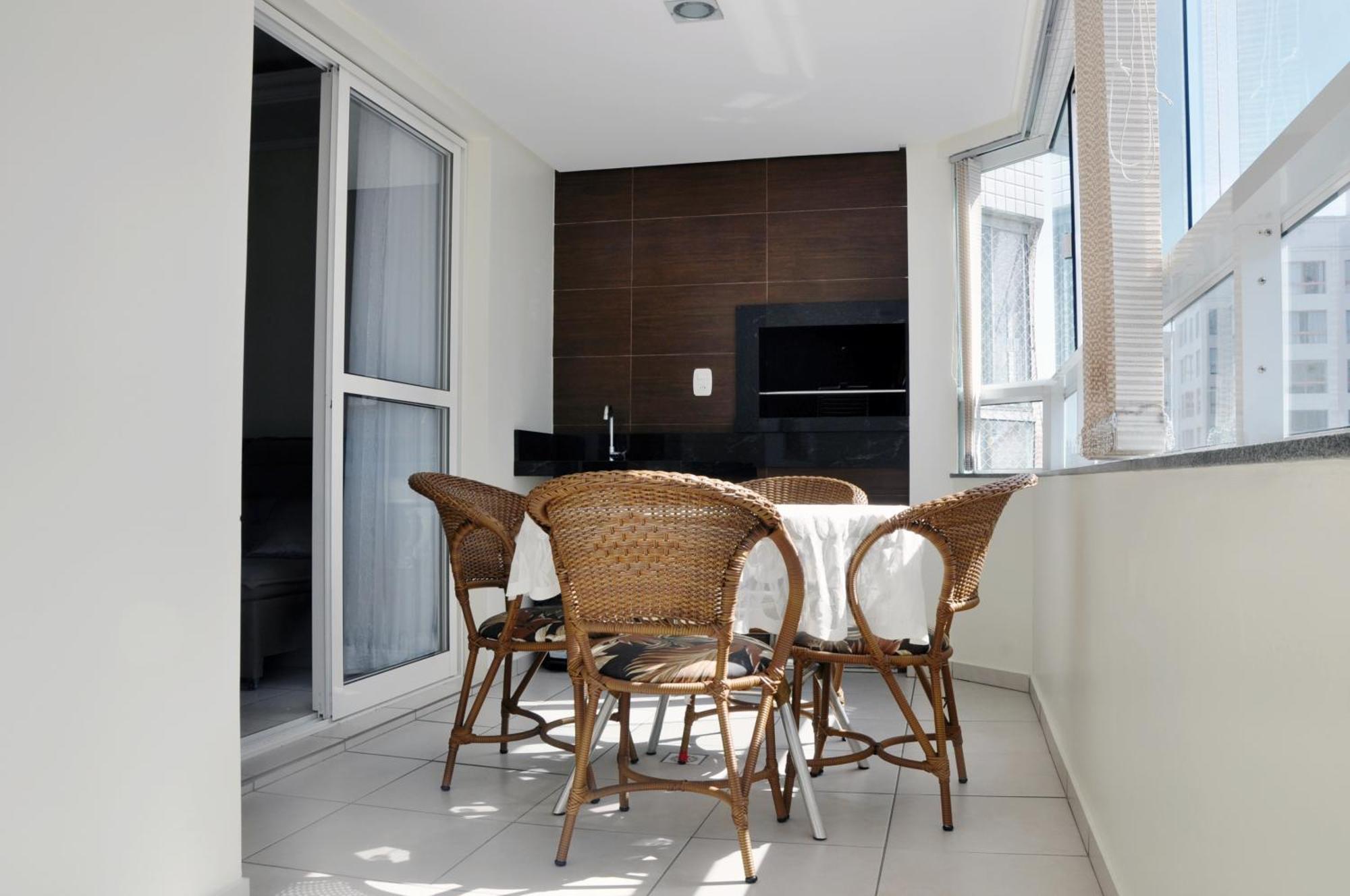 Otima Localizacao!!! Apartamento De Frente No Centro De Capão da Canoa Eksteriør bilde