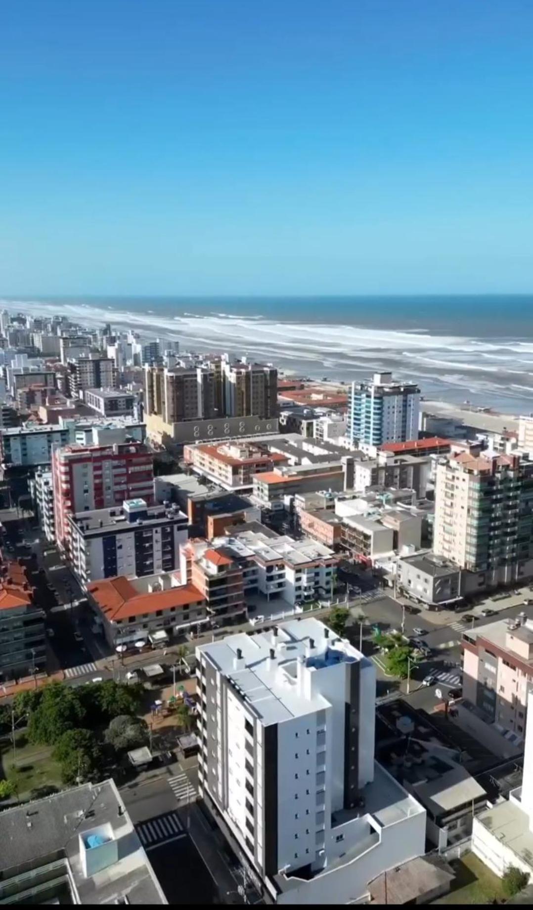 Otima Localizacao!!! Apartamento De Frente No Centro De Capão da Canoa Eksteriør bilde